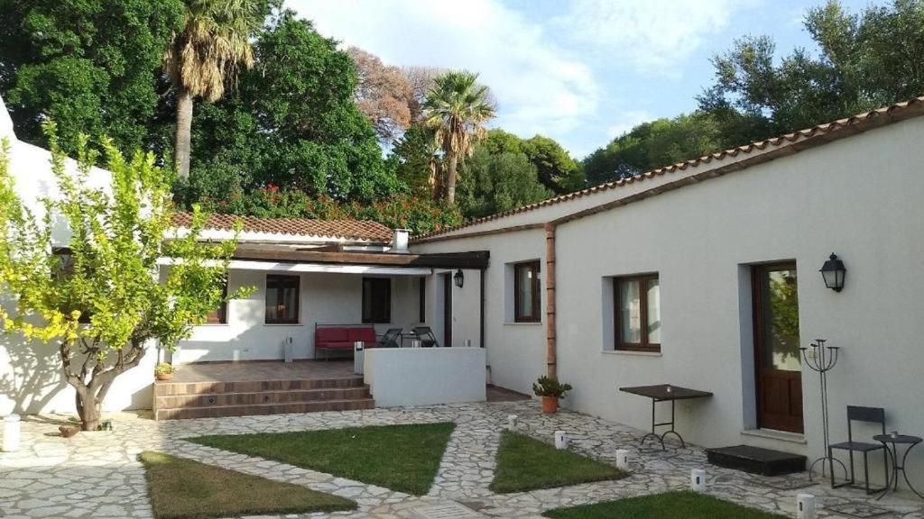 Arbaria Appartamenti Ex Arbaria Trapani Exterior foto